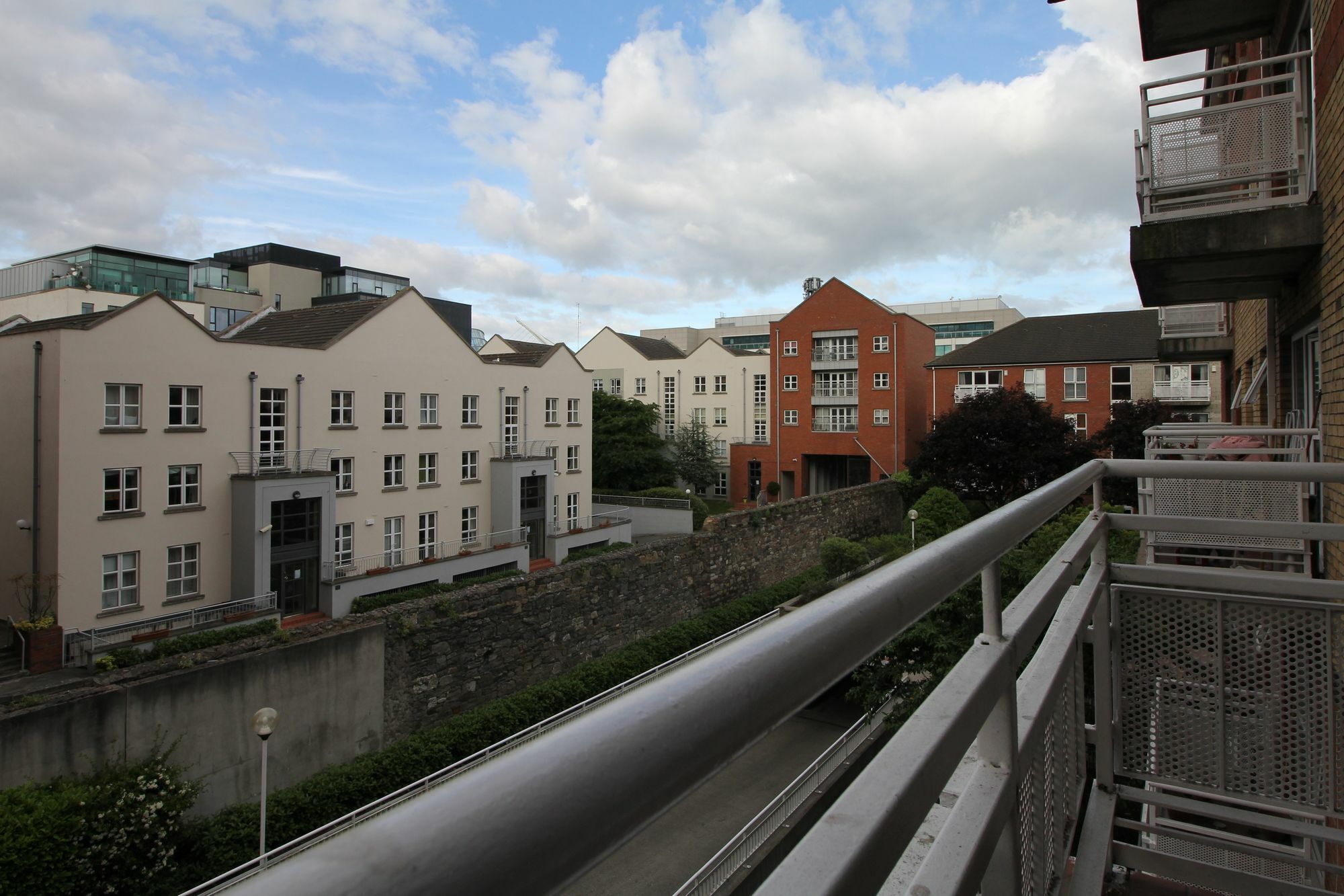 The Windmill Apartment Dublin Extérieur photo